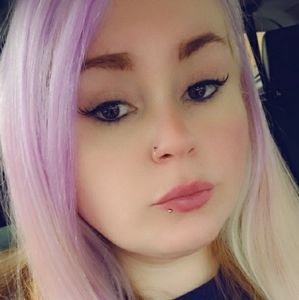 Meet your Posher, Felicia